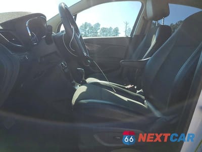 Zdjęcie 7 z 13 samochodu: 2018 BUICK ENCORE PREFERRED VIN:KL4CJASB1JB530119 - miniatura