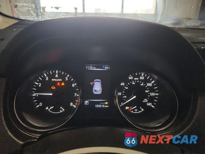 Zdjęcie 9 z 12 samochodu: 2018 NISSAN ROGUE SPORT S VIN:JN1BJ1CP7JW194323 - miniatura