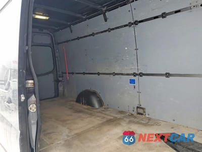 Zdjęcie 10 z 13 samochodu: 2014 MERCEDES-BENZ SPRINTER 2500 VIN:WD3BE8DC2E5884864 - miniatura