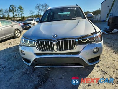 Piąte zdjęcie samochodu w środku: 2017 BMW X3 XDRIVE28I VIN:5UXWX9C53H0T04676 - miniatura