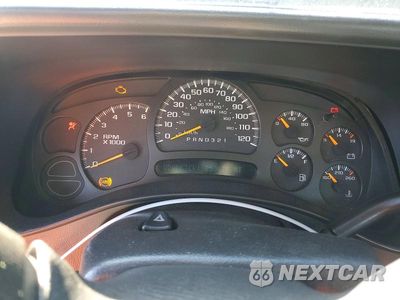 Zdjęcie 9 z 11 samochodu: 2006 GMC NEW SIERRA C1500 VIN:2GTEC13V261335820 - miniatura