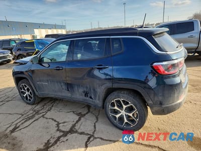 Drugie zdjęcie samochodu z przodu: 2024 JEEP COMPASS LIMITED VIN:3C4NJDCN1RT159238 - miniatura