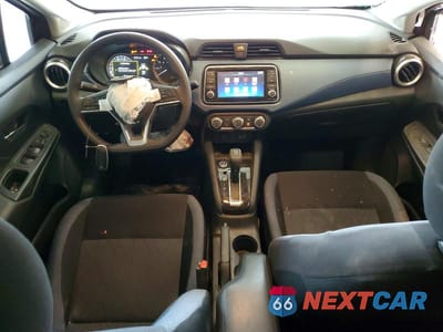 Zdjęcie 8 z 12 samochodu: 2025 NISSAN VERSA SV VIN:3N1CN8EV2SL813091 - miniatura
