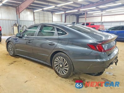 Drugie zdjęcie samochodu z przodu: 2022 HYUNDAI SONATA HYBRID VIN:KMHL34JJ6NA050868 - miniatura