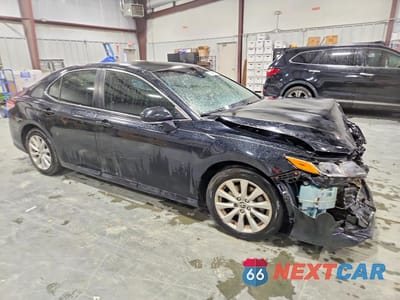 Czwarte zdjęcie samochodu z boku: 2018 TOYOTA CAMRY LE VIN:JTNB11HK9J3068293 - miniatura