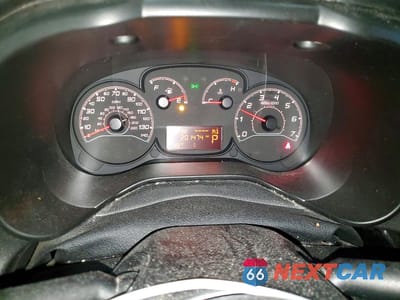 Zdjęcie 9 z 13 samochodu: 2017 RAM PROMASTER CITY UTILITY / SERVICE VAN VIN:ZFBERFAB2H6E31520 - miniatura