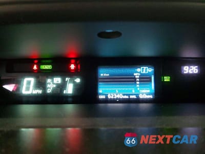 Zdjęcie 9 z 12 samochodu: 2015 TOYOTA PRIUS V VIN:JTDZN3EU0FJ024615 - miniatura