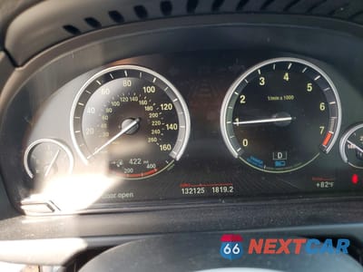 Zdjęcie 9 z 13 samochodu: 2016 BMW X5 XDR40E VIN:5UXKT0C50G0S75187 - miniatura