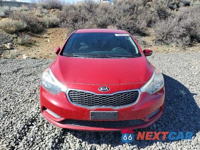 Piąte zdjęcie samochodu w środku: 2016 KIA FORTE LX VIN:KNAFX4A69G5533202 - miniatura
