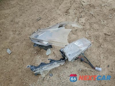 Zdjęcie 12 z 12 samochodu: 2014 TOYOTA PRIUS THREE VIN:JTDKN3DU4E0371839 - miniatura