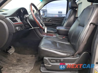 Zdjęcie 7 z 13 samochodu: 2007 CADILLAC ESCALADE EXT VIN:3GYFK62857G211589 - miniatura