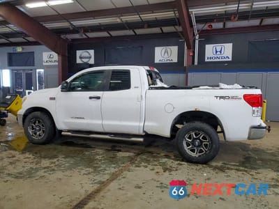 Drugie zdjęcie samochodu z przodu: 2010 TOYOTA TUNDRA GRADE VIN:5TFUY5F12AX133908 - miniatura