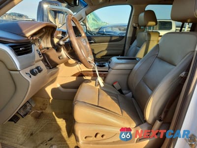 Zdjęcie 7 z 14 samochodu: 2018 GMC YUKON XL K1500 SLT VIN:1GKS2GKC6JR115173 - miniatura