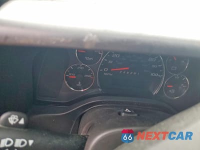 Zdjęcie 9 z 13 samochodu: 2025 CHEVROLET EXPRESS G2500 VIN:1GCWGAFP1S1102162 - miniatura