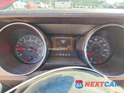 Zdjęcie 9 z 11 samochodu: 2016 FORD MUSTANG VIN:1FA6P8TH7G5227291 - miniatura