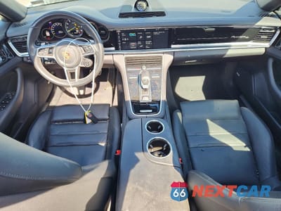 Zdjęcie 8 z 12 samochodu: 2020 PORSCHE PANAMERA 4 E-HYBRID VIN:WP0AE2A79LL132495 - miniatura