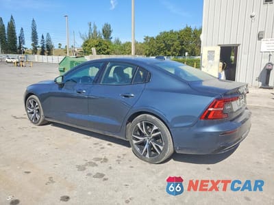 Drugie zdjęcie samochodu z przodu: 2024 VOLVO S60 CORE VIN:7JRL12TK7RG296319 - miniatura