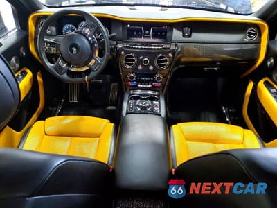 Zdjęcie 8 z 12 samochodu: 2020 ROLLS-ROYCE CULLINAN BLACK BADGE VIN:SLATV8C02LU200486 - miniatura