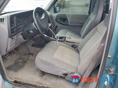 Zdjęcie 7 z 12 samochodu: 1994 MAZDA B4000 VIN:4F4CR12X5RTM03204 - miniatura