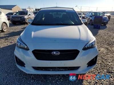 Piąte zdjęcie samochodu w środku: 2019 SUBARU IMPREZA SPORT VIN:4S3GTAM64K3755471 - miniatura