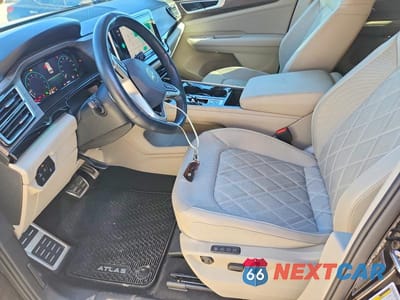 Zdjęcie 7 z 13 samochodu: 2024 VOLKSWAGEN ATLAS SEL PREMIUM R-LINE VIN:1V2FR2CA6RC588447 - miniatura