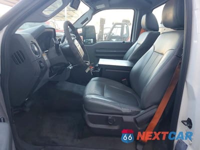 Zdjęcie 7 z 14 samochodu: 2013 FORD F350 SUPER DUTY UTILITY / SERVICE TRUCK VIN:1FDRF3A62DEB92486 - miniatura