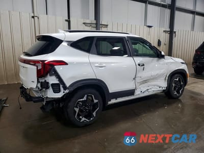 Trzecie zdjęcie samochodu z tyłu: 2024 KIA SELTOS EX VIN:KNDERCAA4R7598683 - miniatura
