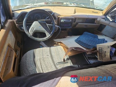 Zdjęcie 8 z 11 samochodu: 1989 FORD F350 VIN:2FTJW35G8KCB04077 - miniatura