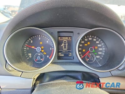 Zdjęcie 9 z 12 samochodu: 2011 VOLKSWAGEN GOLF VIN:WVWBM7AJ9BW029428 - miniatura