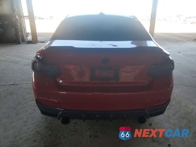 Zdjęcie 6 z 11 samochodu: 2016 BMW M235I VIN:WBA1J7C55GV359453 - miniatura