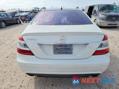 Zdjęcie 6 z 12 samochodu: 2007 MERCEDES-BENZ S 550 VIN:WDDNG71X57A140657 - miniatura