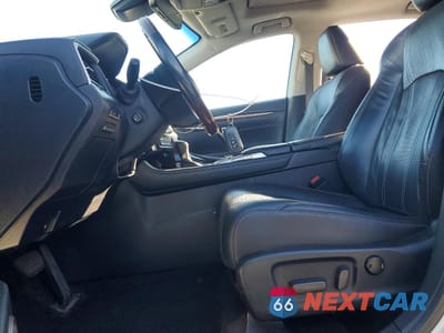 Zdjęcie 7 z 14 samochodu: 2019 LEXUS RX 450H BASE VIN:2T2BGMCA9KC039027 - miniatura