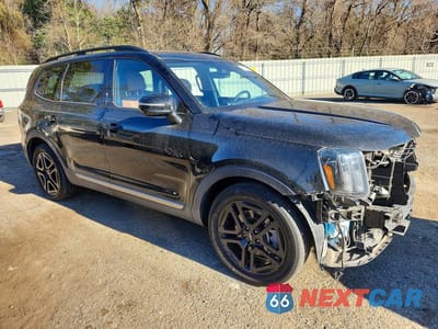 Czwarte zdjęcie samochodu z boku: 2023 KIA TELLURIDE SX VIN:5XYP5DGC2PG381913 - miniatura