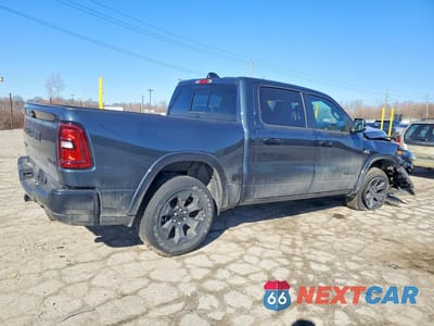 Trzecie zdjęcie samochodu z tyłu: 2026 RAM TRUCKS 1500 BIG HORN VIN:1C6SRFFT7TN228367 - miniatura
