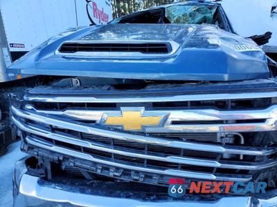 Zdjęcie 12 z 12 samochodu: 2024 CHEVROLET SILVERADO K3500 LTZ VIN:1GC4YUEY8RF373796 - miniatura