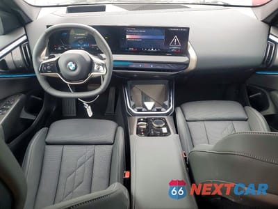 Zdjęcie 8 z 12 samochodu: 2025 BMW X3 30 XDRIVE VIN:5UX53GP07S9021422 - miniatura