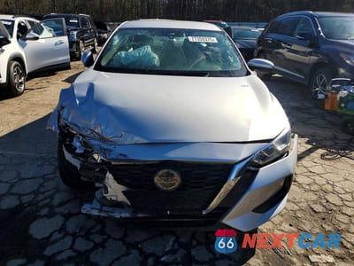 Piąte zdjęcie samochodu w środku: 2023 NISSAN SENTRA S VIN:3N1AB8BV4PY301251 - miniatura