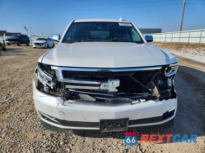 Piąte zdjęcie samochodu w środku: 2019 CHEVROLET TAHOE K1500 PREMIER VIN:1GNSKCKC4KR286792 - miniatura