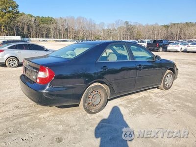 Trzecie zdjęcie samochodu z tyłu: 2004 TOYOTA CAMRY LE VIN:JTDBE32K140272444 - miniatura