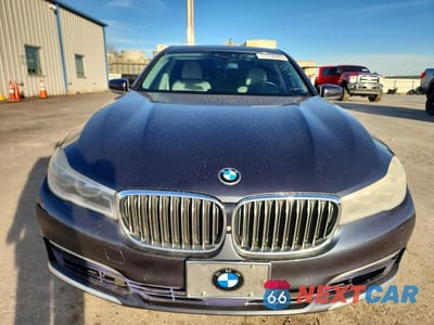 Piąte zdjęcie samochodu w środku: 2016 BMW 750 I VIN:WBA7F0C51GGL99651 - miniatura