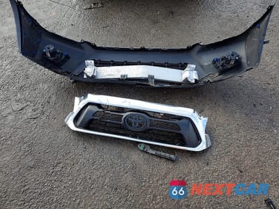 Zdjęcie 12 z 13 samochodu: 2014 TOYOTA TACOMA DOUBLE CAB VIN:3TMJU4GN8EM161945 - miniatura