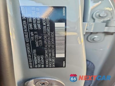 Zdjęcie 13 z 13 samochodu: 2025 VOLVO XC60 ULTRA VIN:YV4H60RM1S1017066 - miniatura