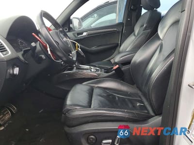 Zdjęcie 7 z 13 samochodu: 2016 AUDI SQ5 TECHNIK VIN:WA1LCAFP4GA088435 - miniatura