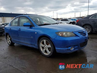 Czwarte zdjęcie samochodu z boku: 2005 MAZDA 3 VIN:JM1BK123851281515 - miniatura