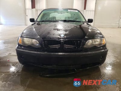 Piąte zdjęcie samochodu w środku: 2002 BMW 325 I VIN:WBAET37462NH00120 - miniatura