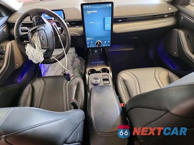 Zdjęcie 8 z 14 samochodu: 2023 FORD MUSTANG MACH-E PREMIUM VIN:3FMTK3SU7PMA83647 - miniatura
