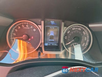 Zdjęcie 9 z 11 samochodu: 2020 TOYOTA TACOMA DOUBLE CAB VIN:3TMCZ5AN9LM297149 - miniatura