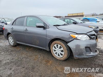 Czwarte zdjęcie samochodu z boku: 2013 TOYOTA COROLLA L VIN:2T1BU4EEXDC119128 - miniatura