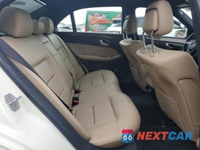 Zdjęcie 10 z 11 samochodu: 2012 MERCEDES-BENZ E 350 VIN:WDDHF5KB4CA587787 - miniatura