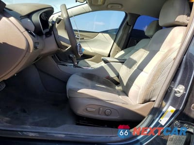 Zdjęcie 7 z 11 samochodu: 2020 CHEVROLET MALIBU LS VIN:1G1ZC5ST8LF108217 - miniatura